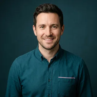 Jasper Lowe